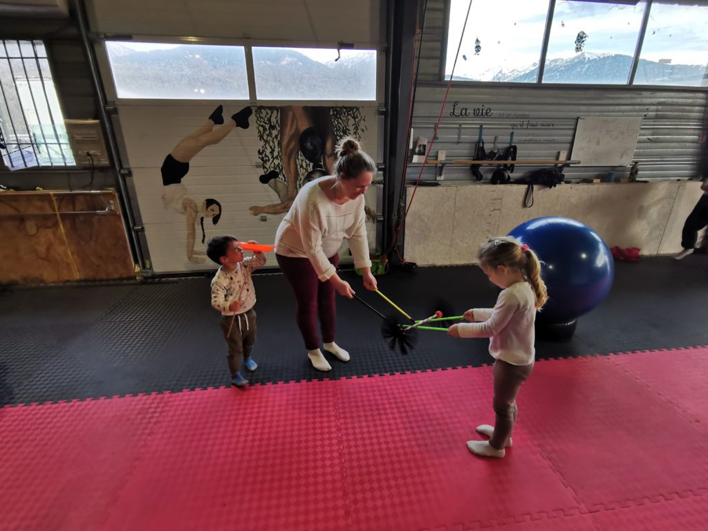 atelier-cirque-maternelle1